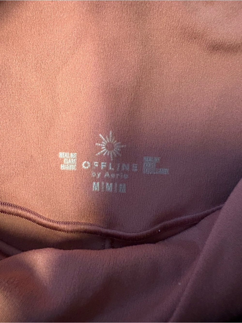 NWOT Offline by aerie Real Me Crossover Flare Leggings size medium - Picture 4 of 7